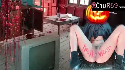 คลิปหลุดOnlyfans fang24y_th น้องฟาง สวิงกิ้งมาแต่งคอสเพลย์เป็นฮาโลวีน โดนจับเย็ดแหวกขาแหกหีกระแทกเสียวๆ ครางเสียวโครตเด็ด